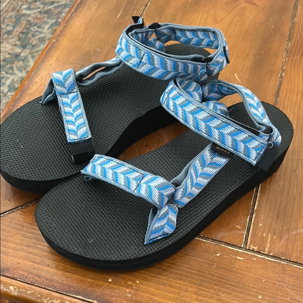 Teva Blue Patterned Strap Sandals